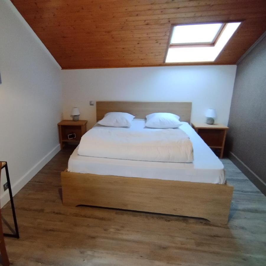 Superbe Appartement Tout Confort Lyaud Exterior foto